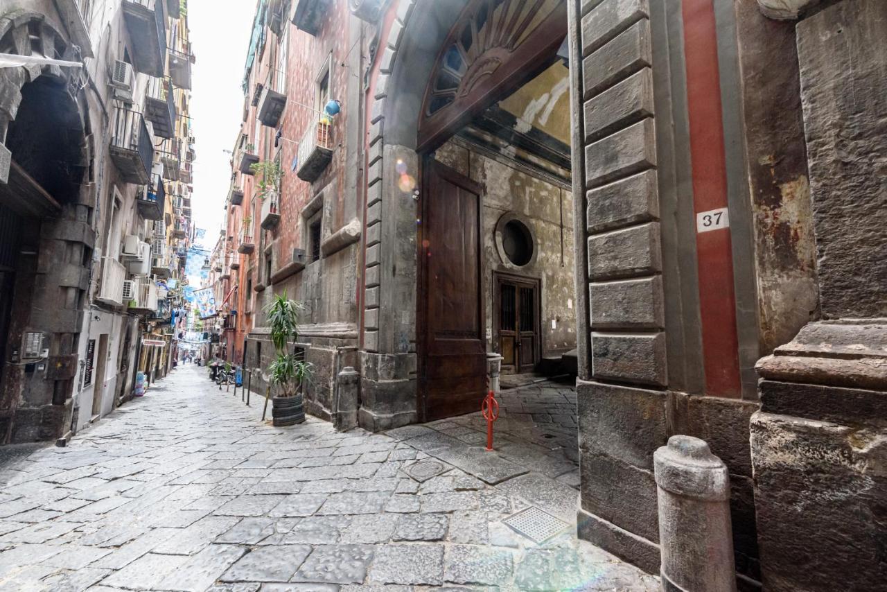 Via Atri 37 Apartment Naples Luaran gambar