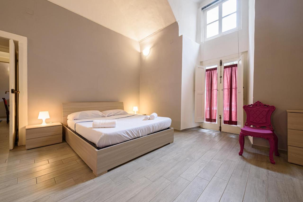 Via Atri 37 Apartment Naples Luaran gambar